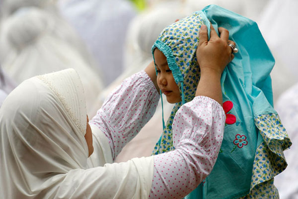 Pendidikan Islam Mencetak Ibu Cerdas Pendidik Generasi
